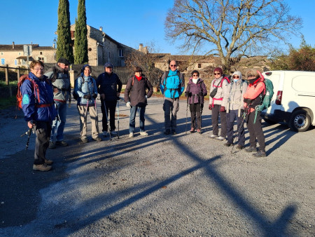 13 au départ pour suivre Corinne, notre guide